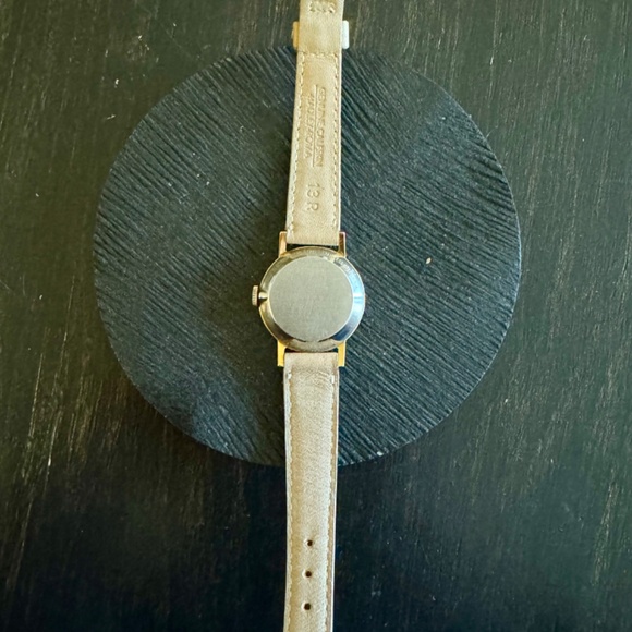 Vintage Movado Museum Dial Ladies Watch Taupe Dial and Strap  - Swiss Zenith main image 5